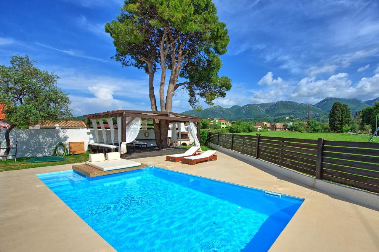 Beach Villa Christina By Posarellivillas Acharavi  Exterior photo