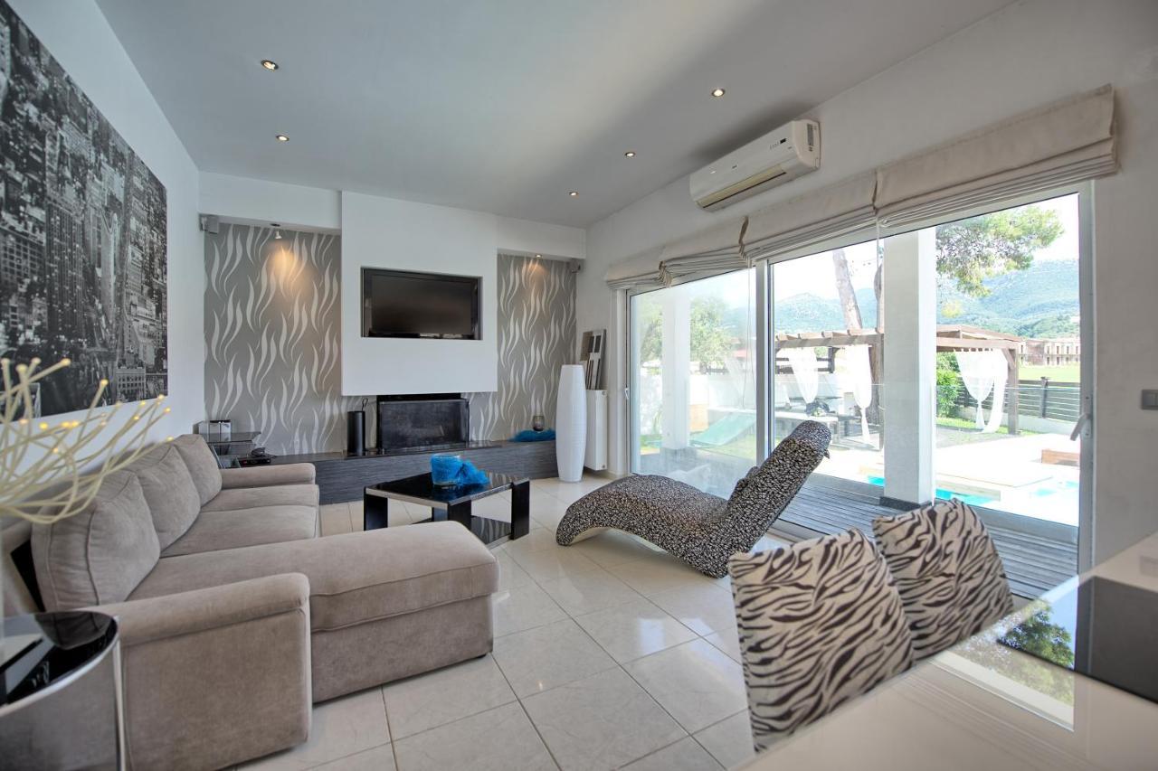 Beach Villa Christina By Posarellivillas Acharavi  Exterior photo